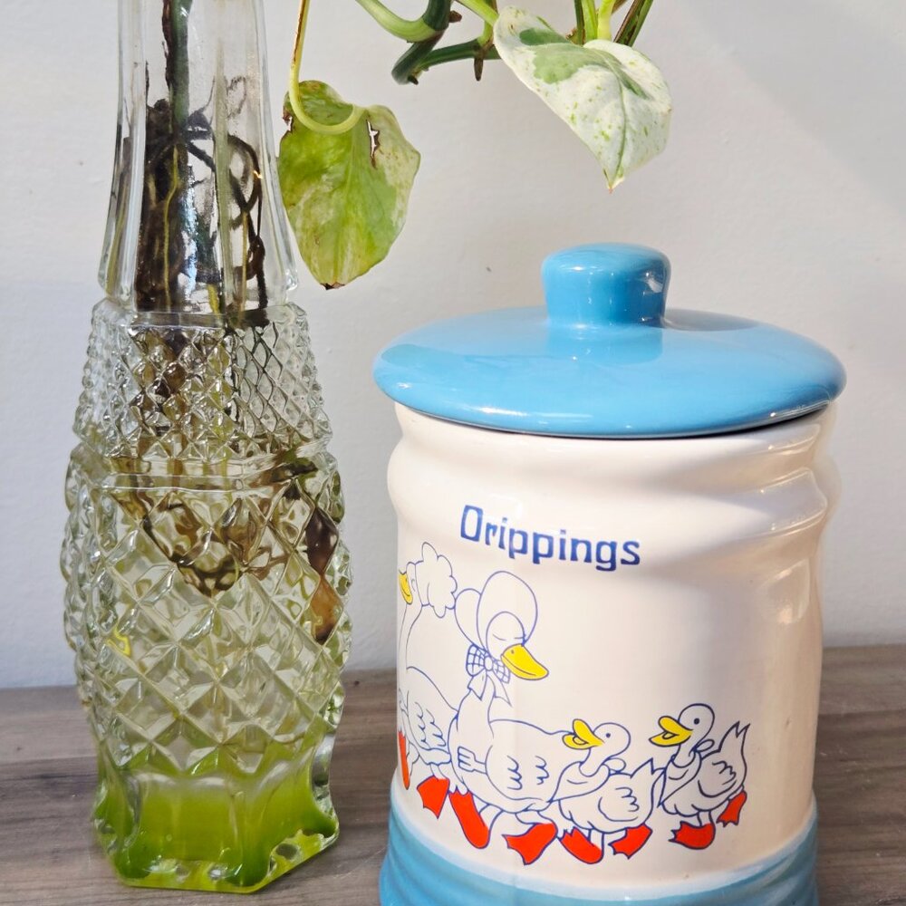 3 For 35 💕✨️Vintage Porcelain Drippings Jar with Duck Motif - Picture 2 of 6